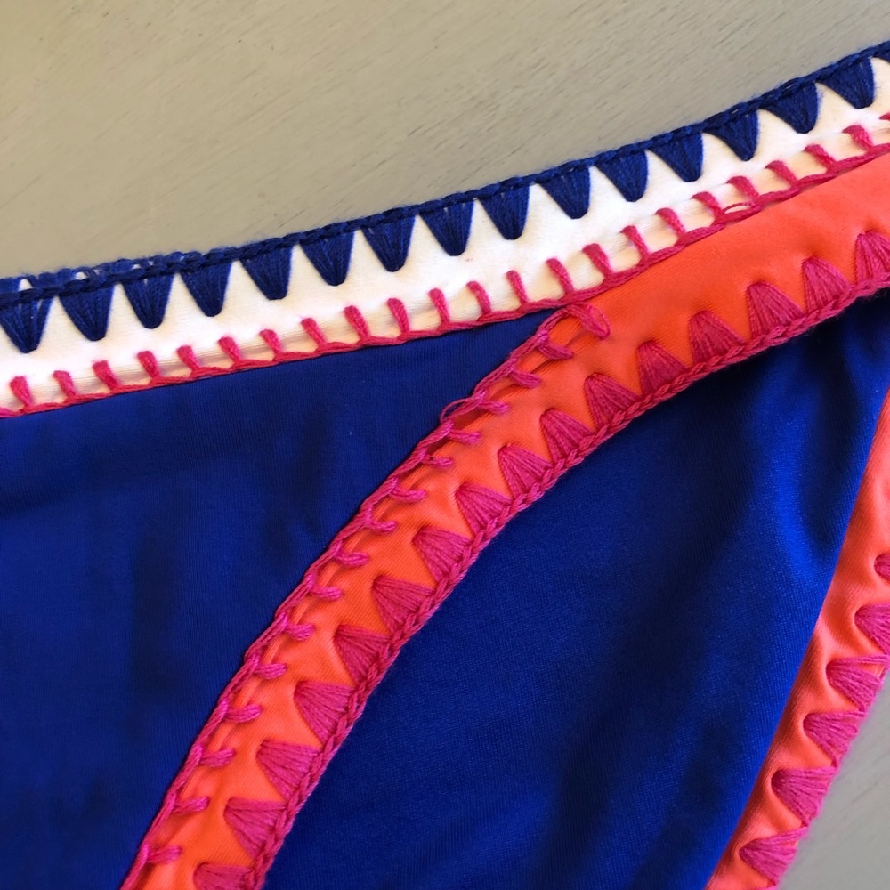 Seafolly Australia Embroidered  Bikini Bottom NWOT - Picture 2 of 5